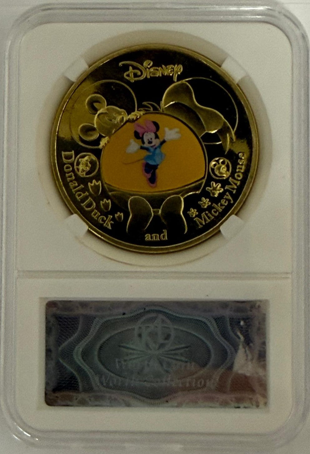 SpongeBob SquarePants 1999 Commemorative Gold-Plated Collectible Coin Encapsulated Display Piece