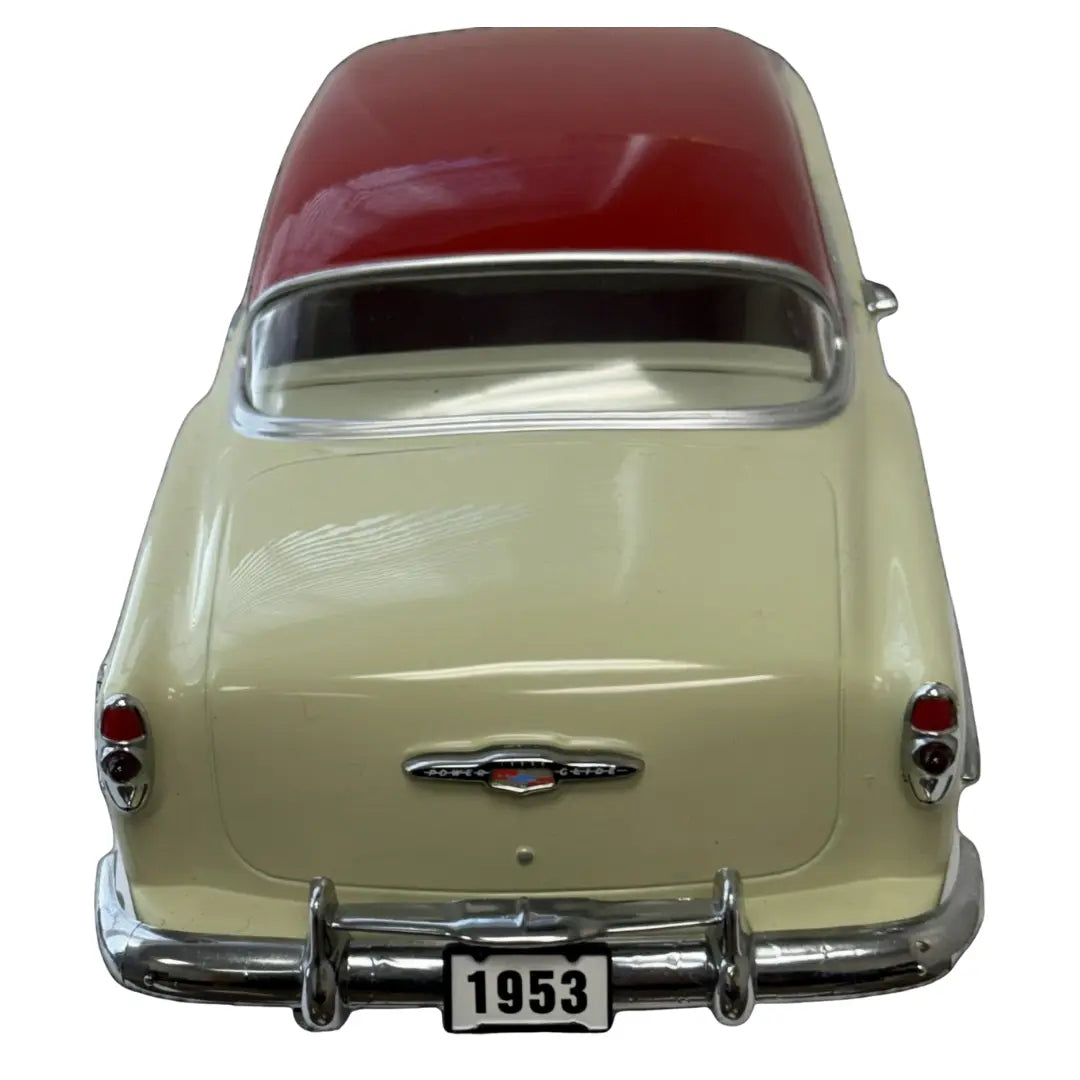 Sun Star 1:18 scale diecast replica of a 1953 Chevrolet Bel Air Hard Top Coupe Heritage Pastime
