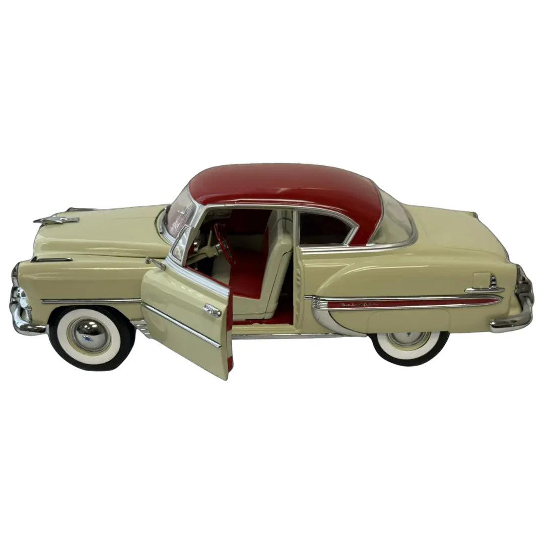 Sun Star 1:18 scale diecast replica of a 1953 Chevrolet Bel Air Hard Top Coupe Heritage Pastime