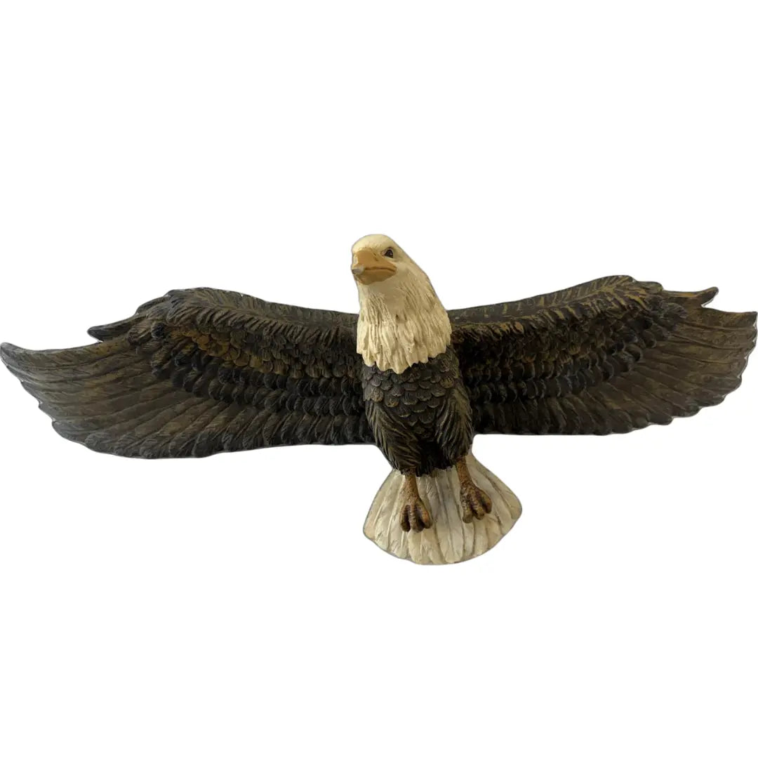 Bald Eagle Statue