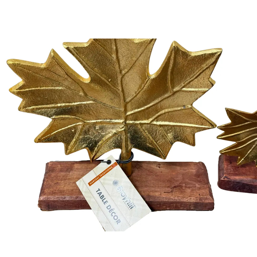 Broyhill Harvest Traditions gold leaf tabletop décor on a wooden base. Heritage Pastime