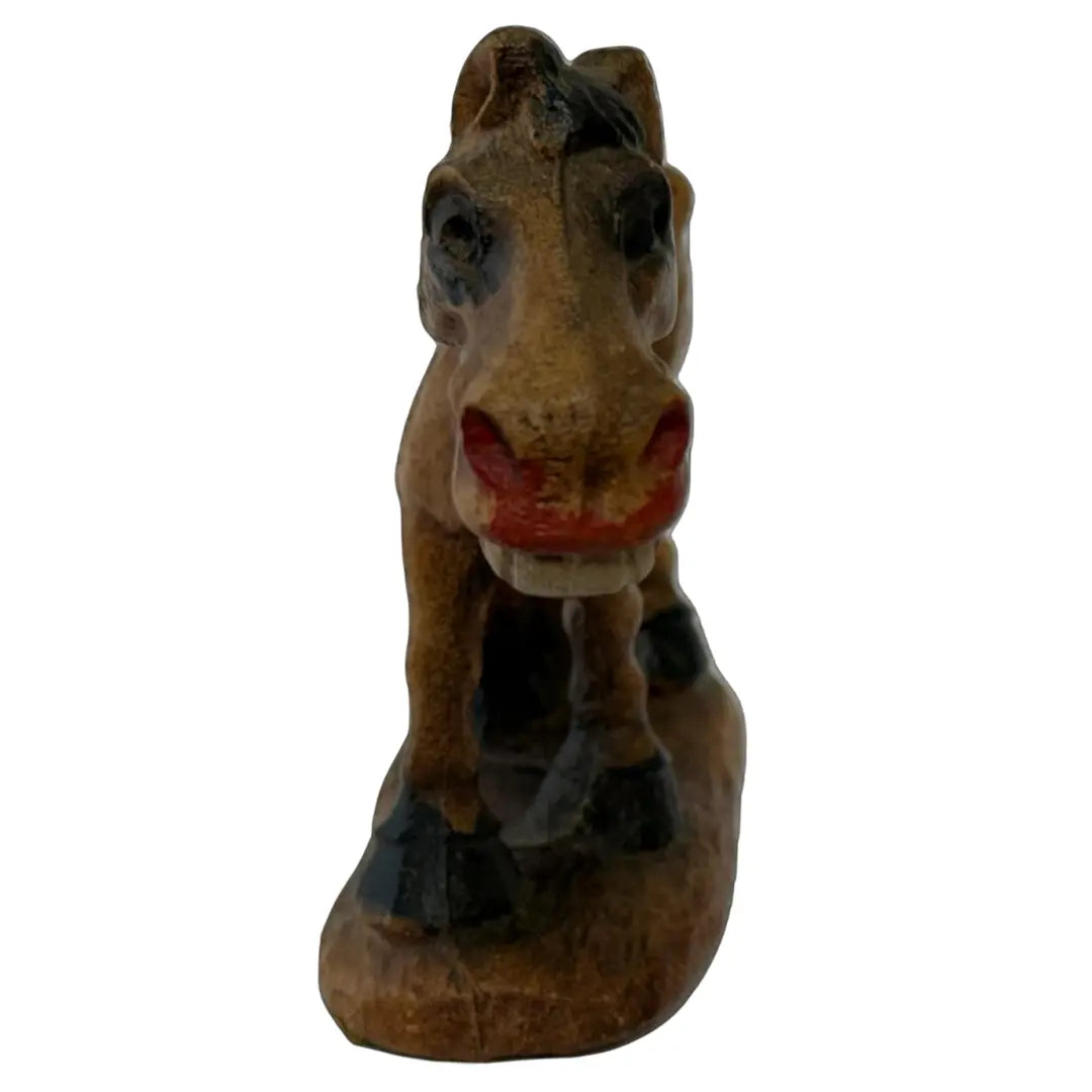 Vintage Nags Head Horse figurine, also known as a "hungry horse" or "sorrowful Suzy". Heritage Pastime